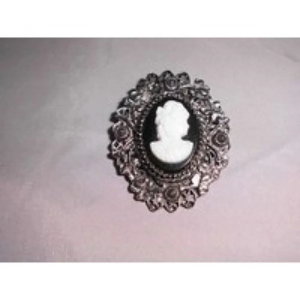 Vintage Styled Retro Silver Toned Black Cameo Plastic Brooch Pin